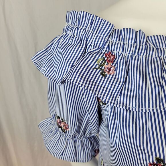 Active USA Blue and White Striped On/Off Shoulder Embroidered Top - Picture 6 of 8